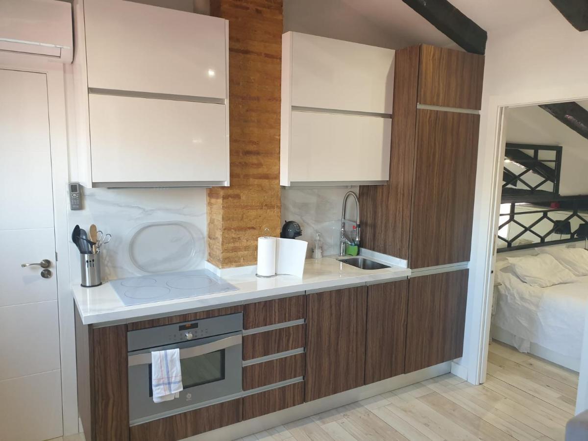 דירות ולנסיה Atico Con Terraza Y Jacuzzi En El Centro מראה חיצוני תמונה